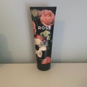 Bath & Body Works Rose